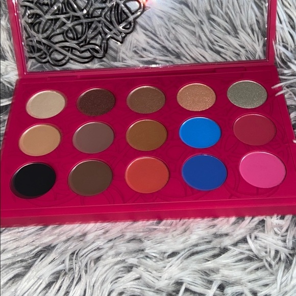 MAC El Seed Full face Eyeshadow makeup kit - Picture 8 of 15